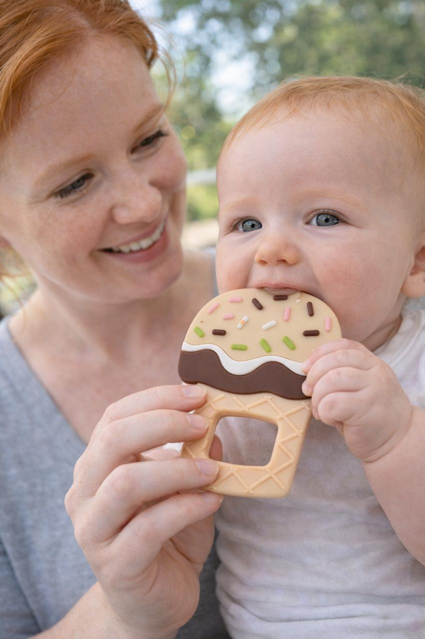 THE SPRINKLED SCOOP